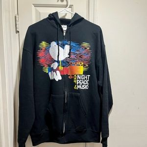 Chelsey Blake by Holly Green sweatshirt with hoodie